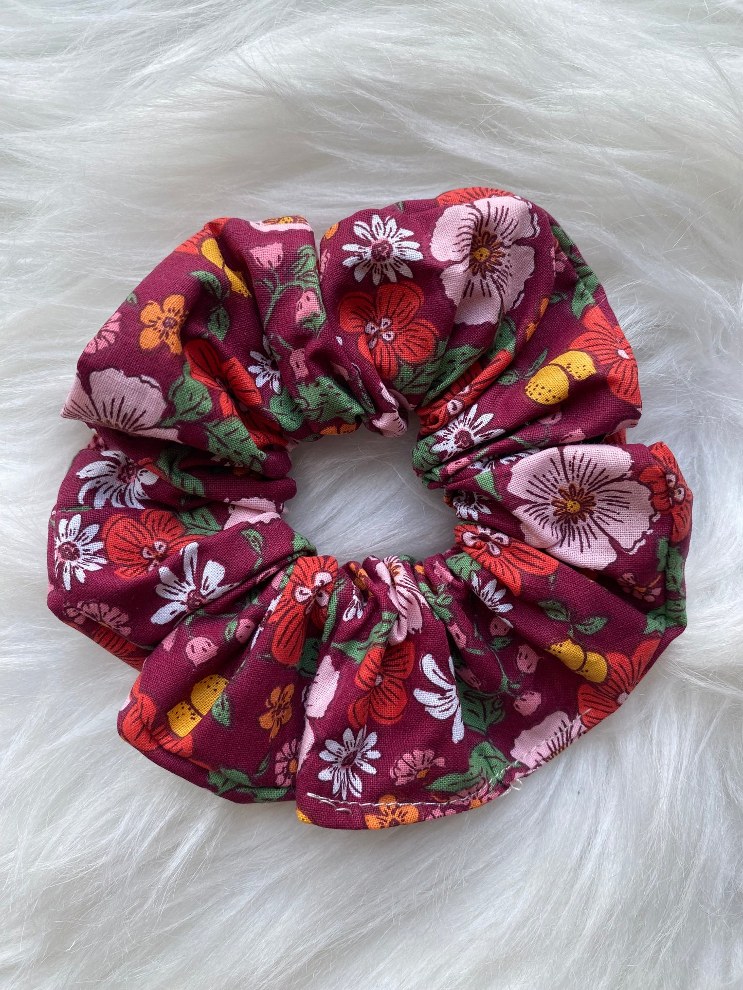 Chouchou Rouge fleurs de printemps