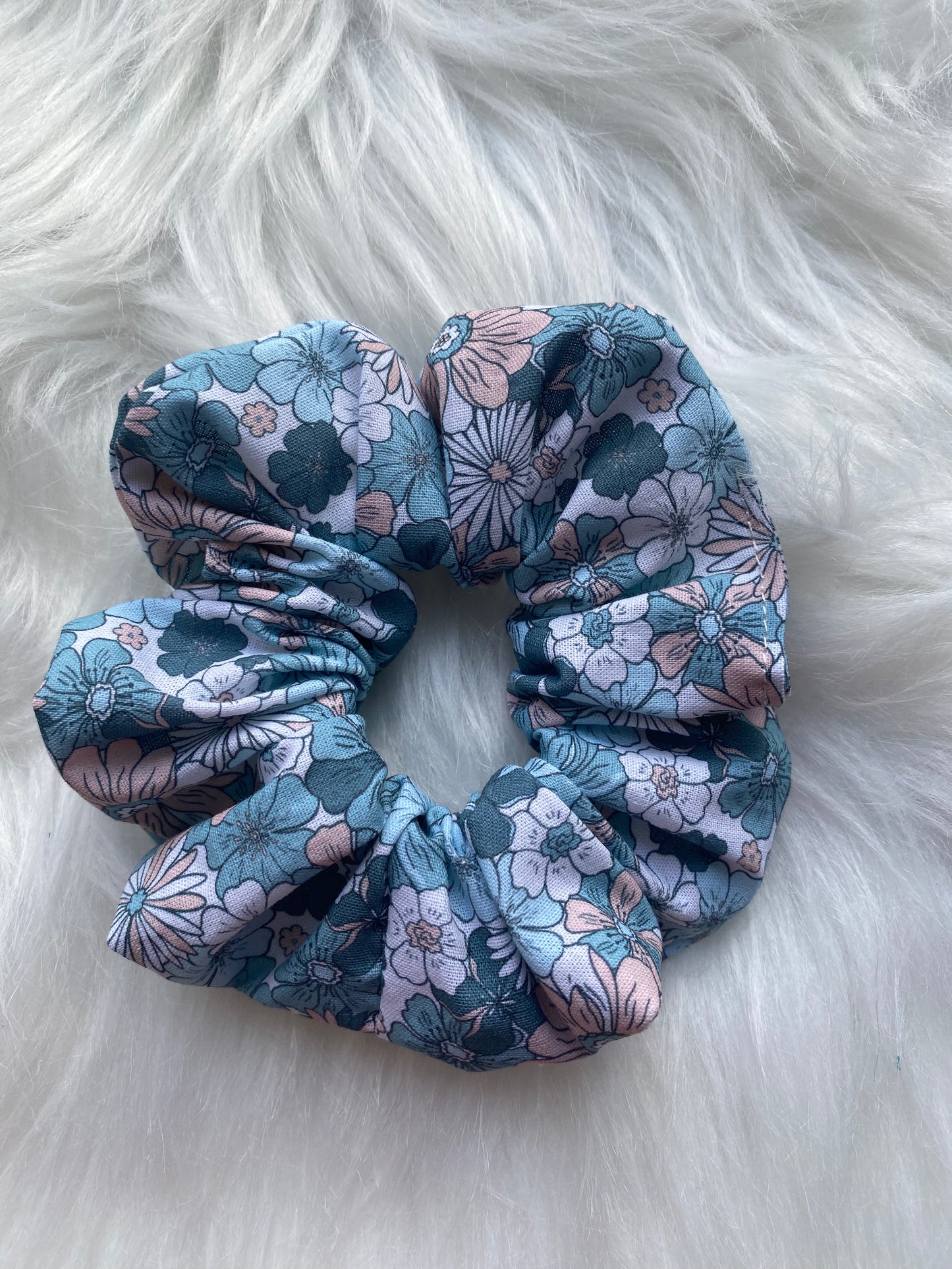 Chouchou fleurs printemps vertes