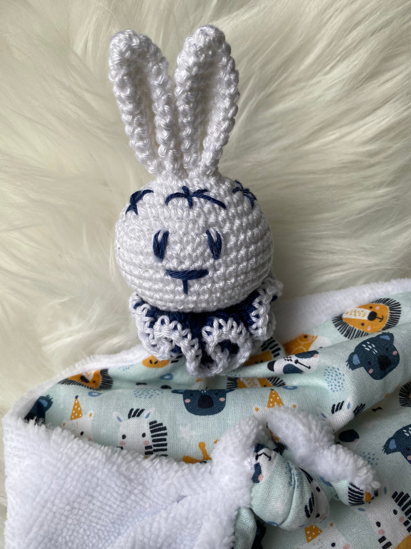 Doudou Lapin "COLLINE", motifs animaux