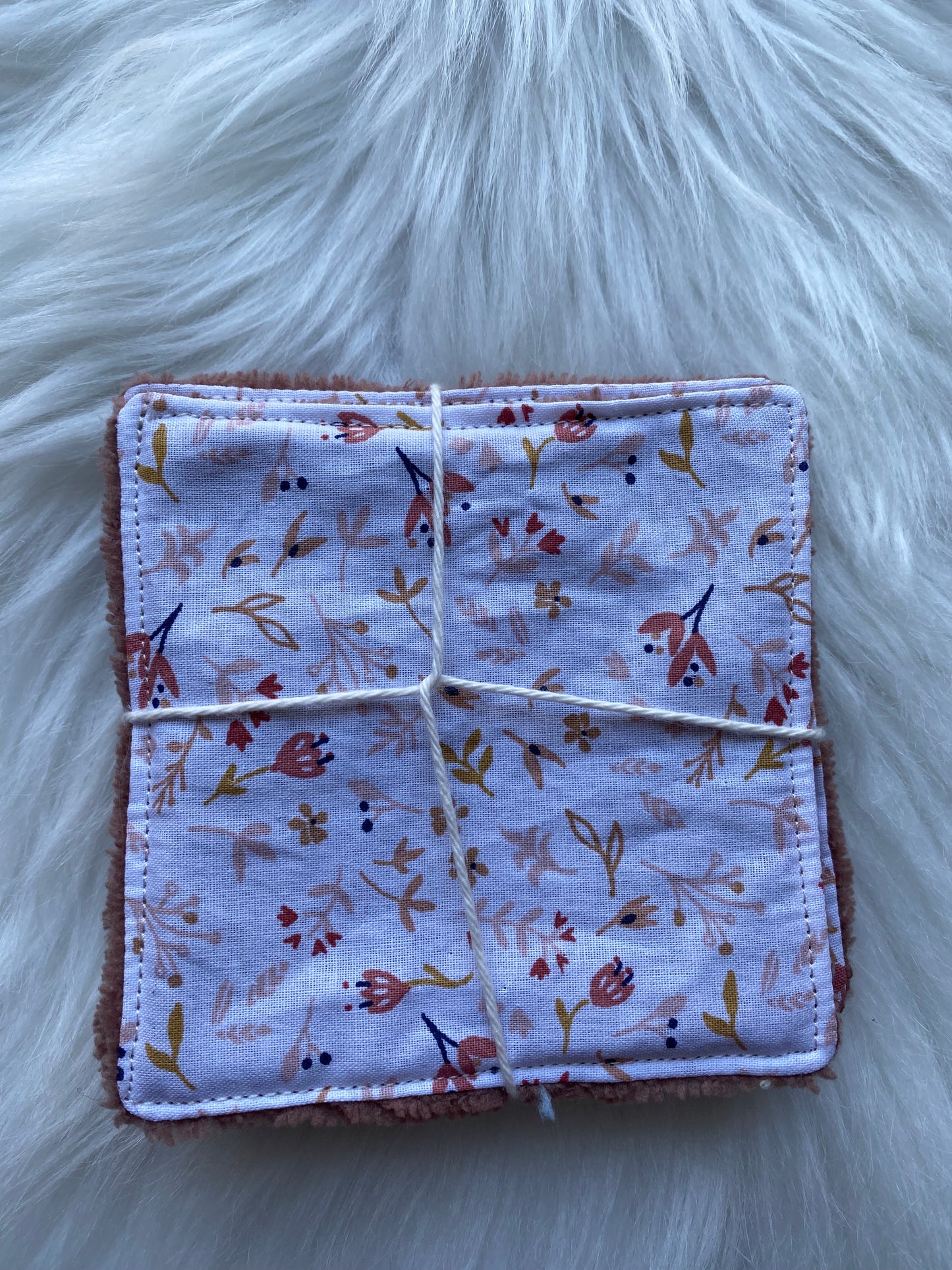 5 Lingettes roses et blanches