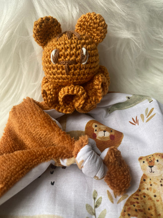 Doudou lapin tigre