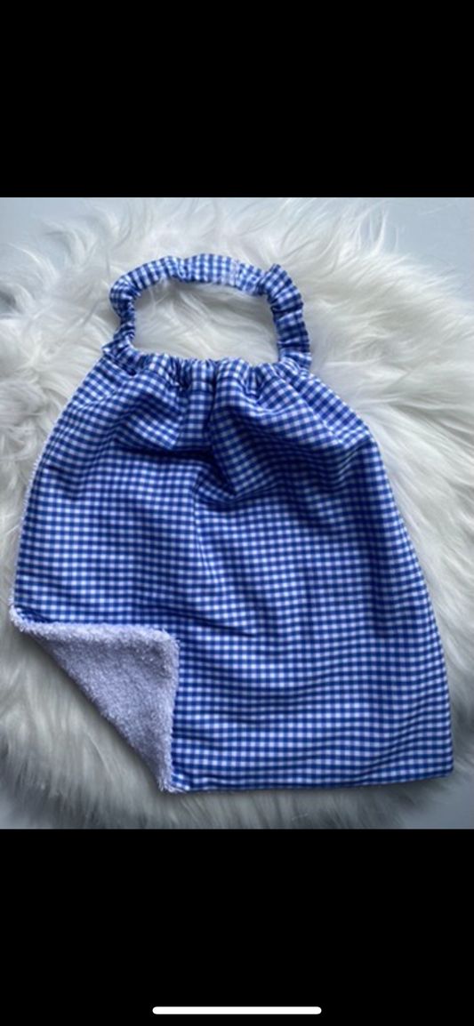 Bavoir élastique maternelle ou cantine vichy bleu