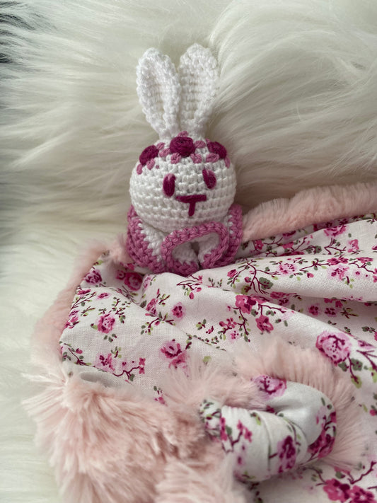 Doudou Lapin "COLLINE", fausse fourrure et coton fleuri rose